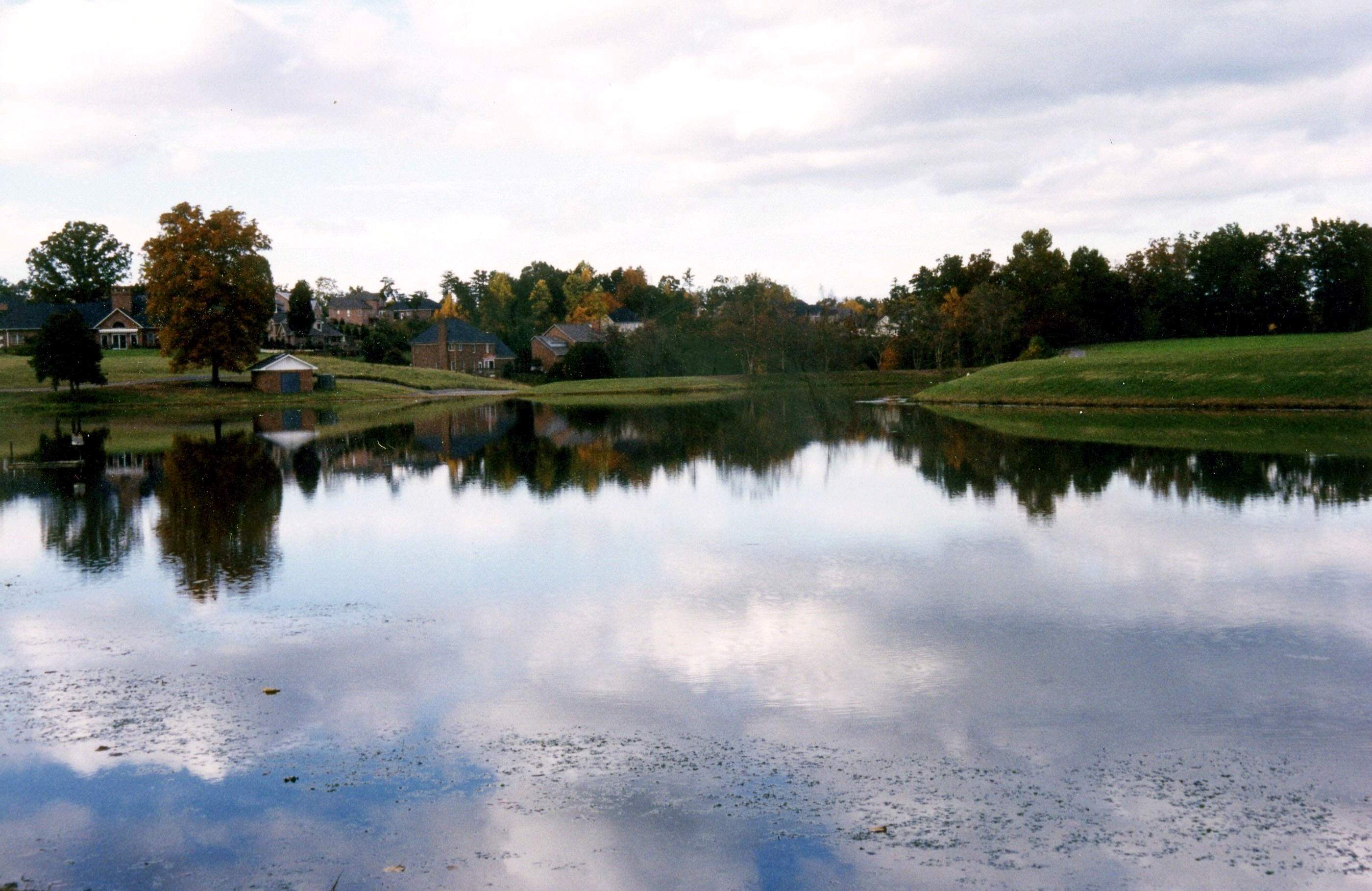 Lake Hickory Country Club Home